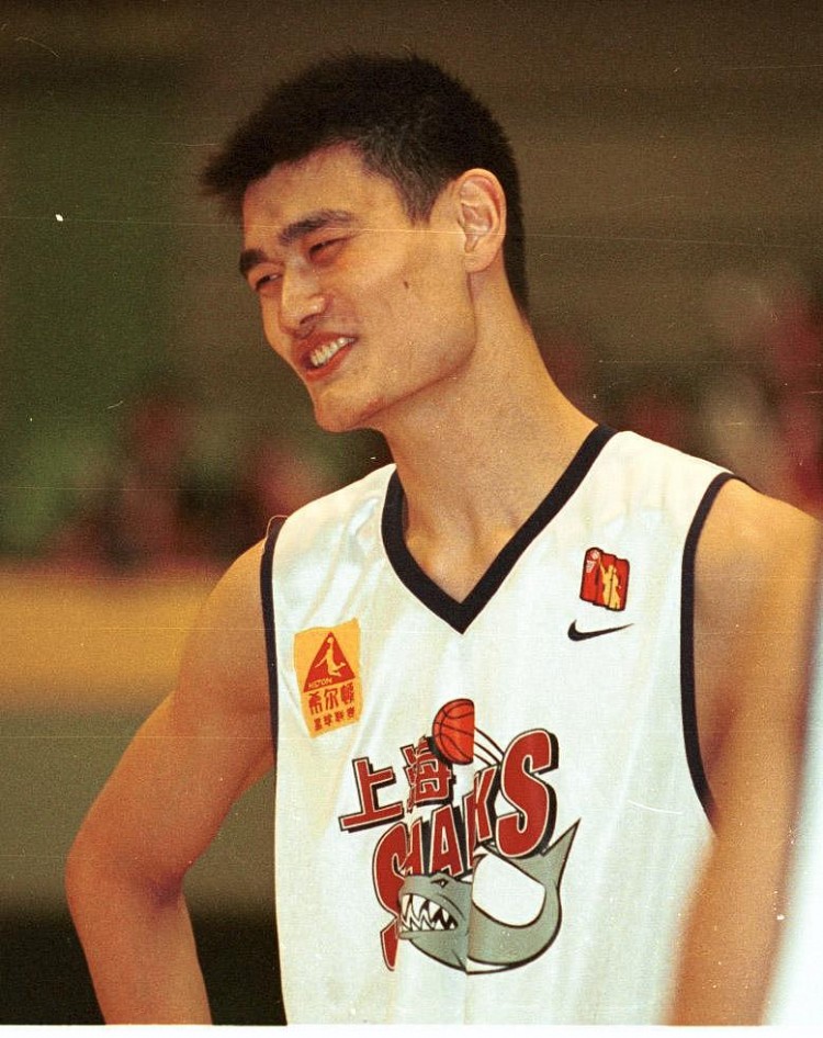 上海锁定常规赛冠军 上一次是在2001-02赛季&amp;当年姚明率队夺首冠